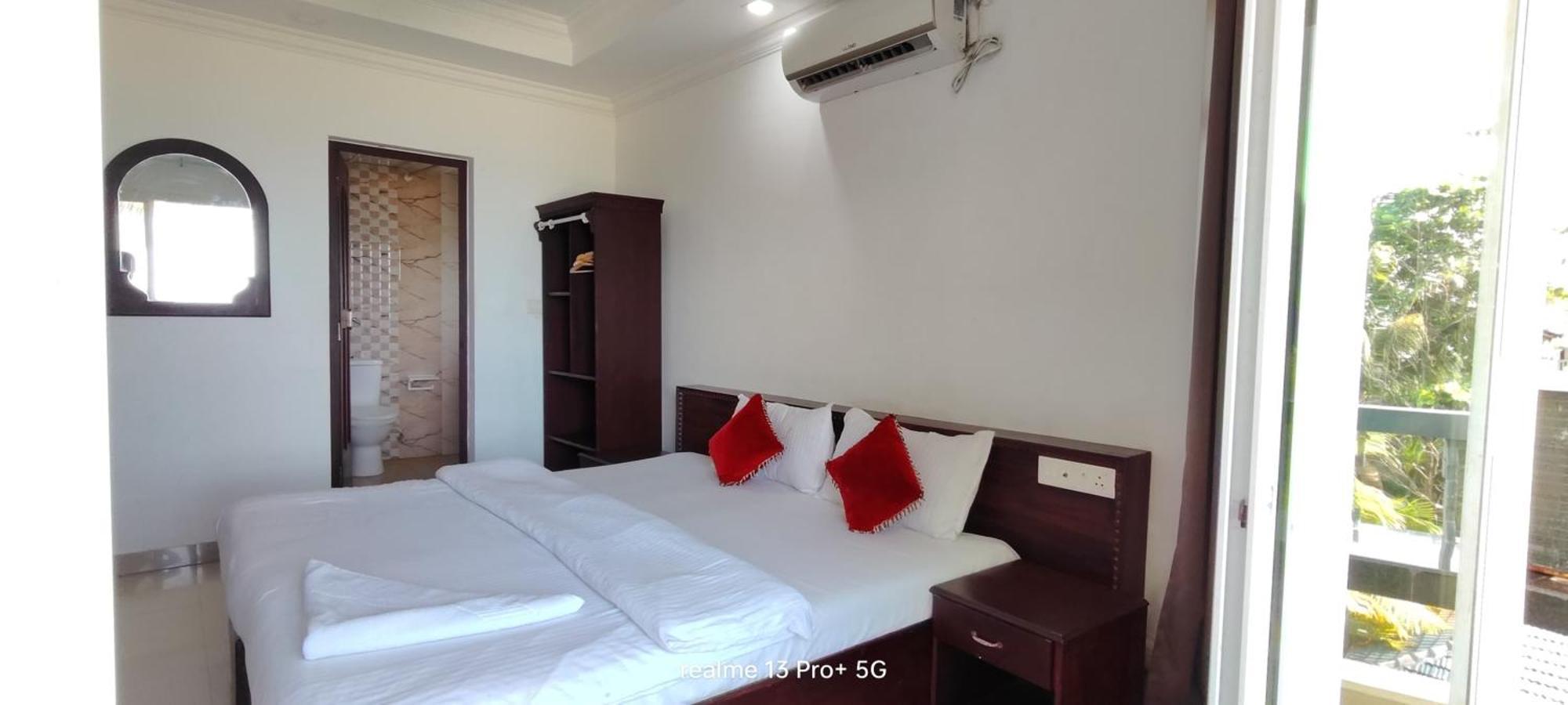 Palm Beach Resort, Alleppey Alappuzha Exterior photo